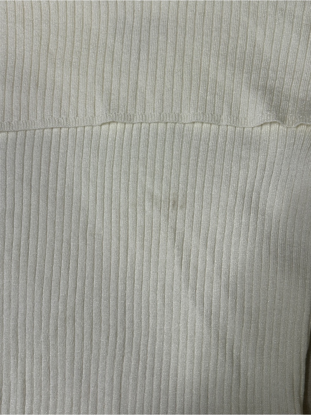 Off-Shoulder Ribbed Cream Sweater - Picture 4 of 4